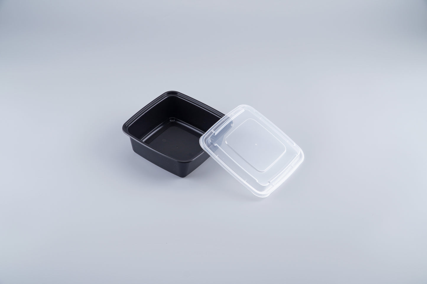 36 OZ Rectangular Microwavable Heavy Weight Container with Lid - 150/Case