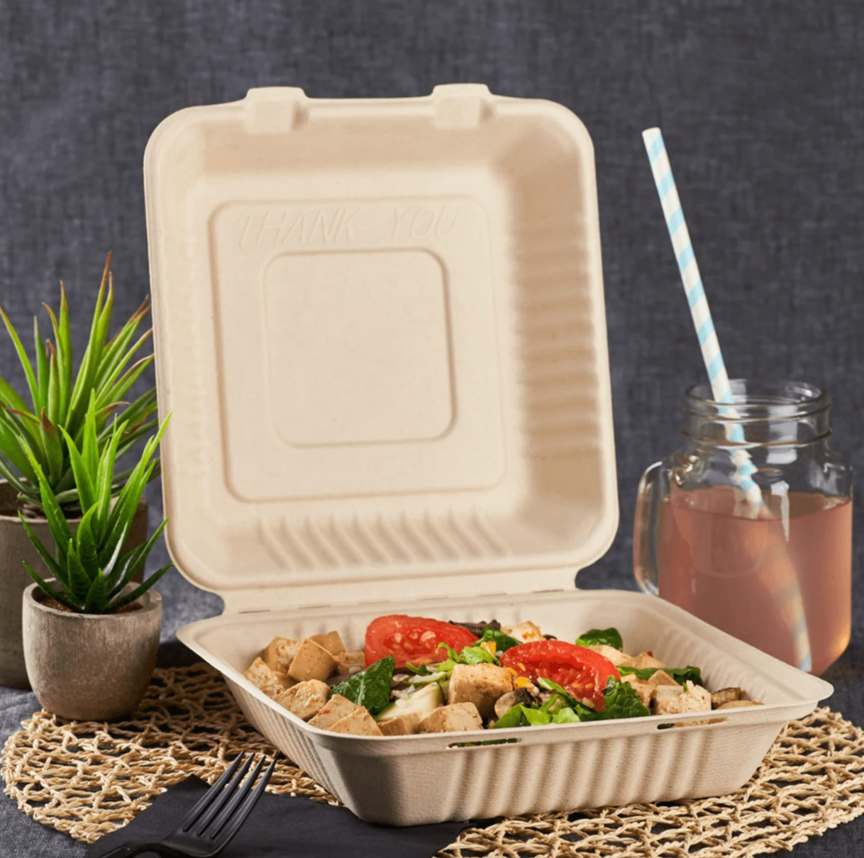 Xpack Eco-Friendly Compostable Clamshell Takeout Containers,Sugarcane Fibers (9x9x1 Pack of 200)– Durable, Biodegradable